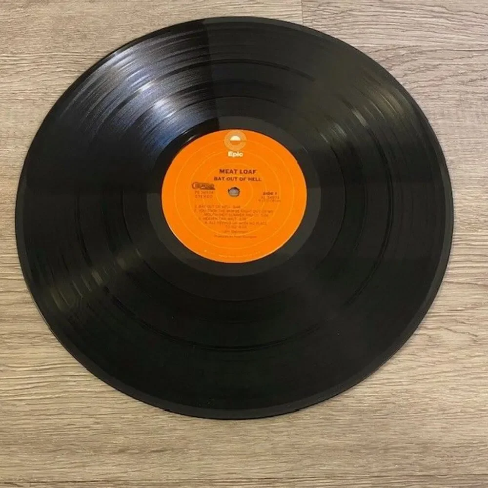 Meat Loaf Bat Out Of Hell Vintage Vinyl LP 1977 Epic Record PE-34974 - Picture 5 of 6